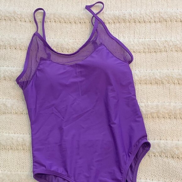 🔥🔥SALE🔥🔥Purple with Mesh Detail One Piece Swimsuit NWOT - Picture 3 of 4